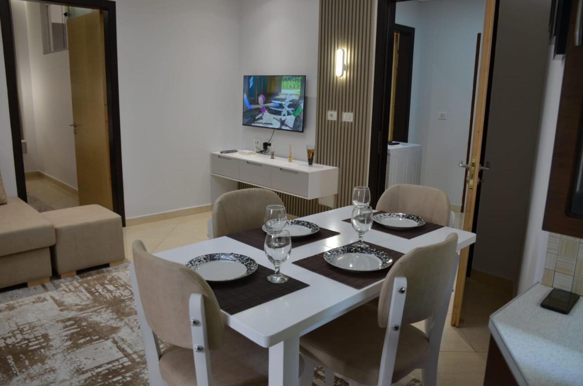 Mato Apartment Gjirokaster Ngoại thất bức ảnh