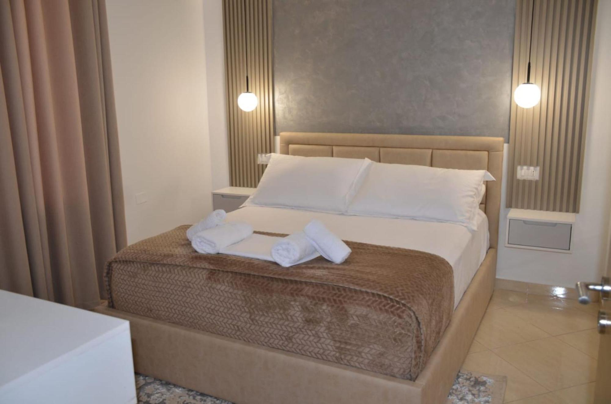 Mato Apartment Gjirokaster Ngoại thất bức ảnh